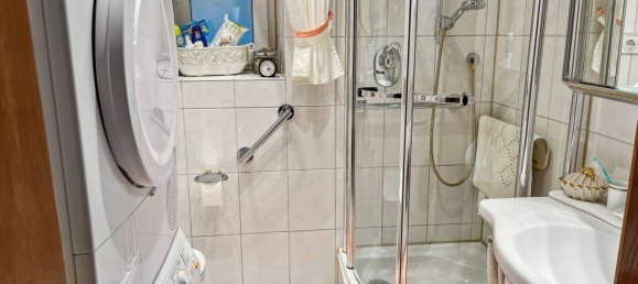 Edificio de 16 habitaciónes en Gelsenkirchen, Germany No. 52002 10