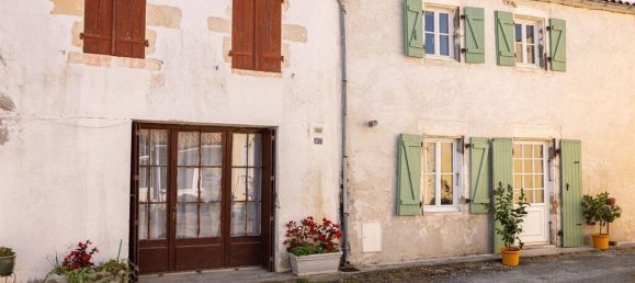 3 bedrooms House in Aigrefeuille-d'Aunis, France No. 325082 6