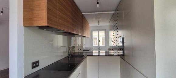 2 rooms Apartment in Wieden, Austria No. 243207 5