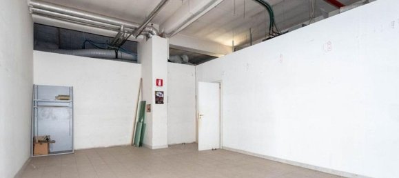 233m² Commercial property in Casalnuovo di Napoli, Italy No. 370801 8