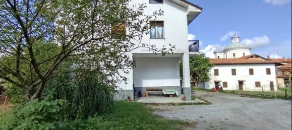 Замки и поместья с 3 спальнями в Дольяни, Италия № 328940 2