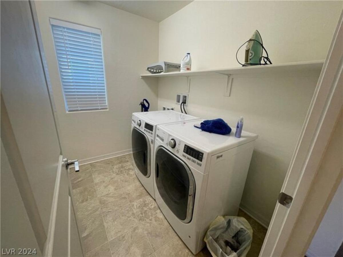 3 bedrooms House in Las Vegas, USA No. 380966