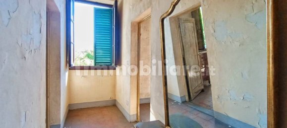 7 bedrooms Villa in Florence, Italy No. 48615 14