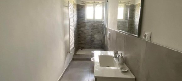 Apartamento de 2 habitaciónes en Luni, Italy No. 94532 2