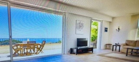 4 bedrooms Villa in Vallauris, France No. 195130 10