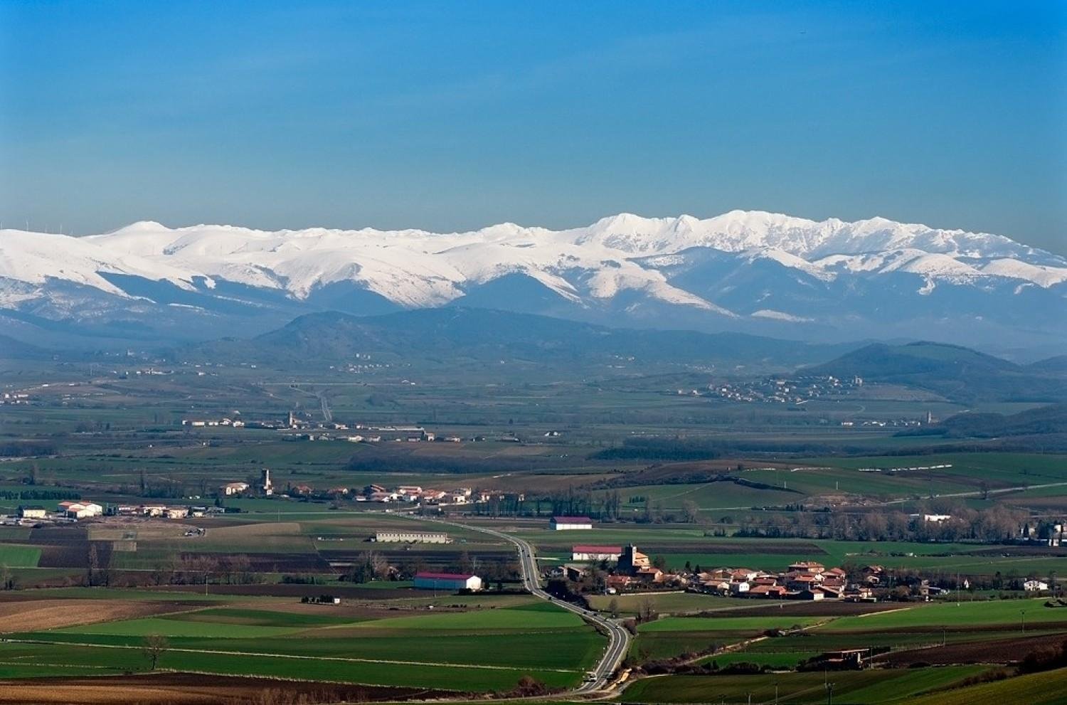Terreno en Álava, Spain 1000 m² No. 107404