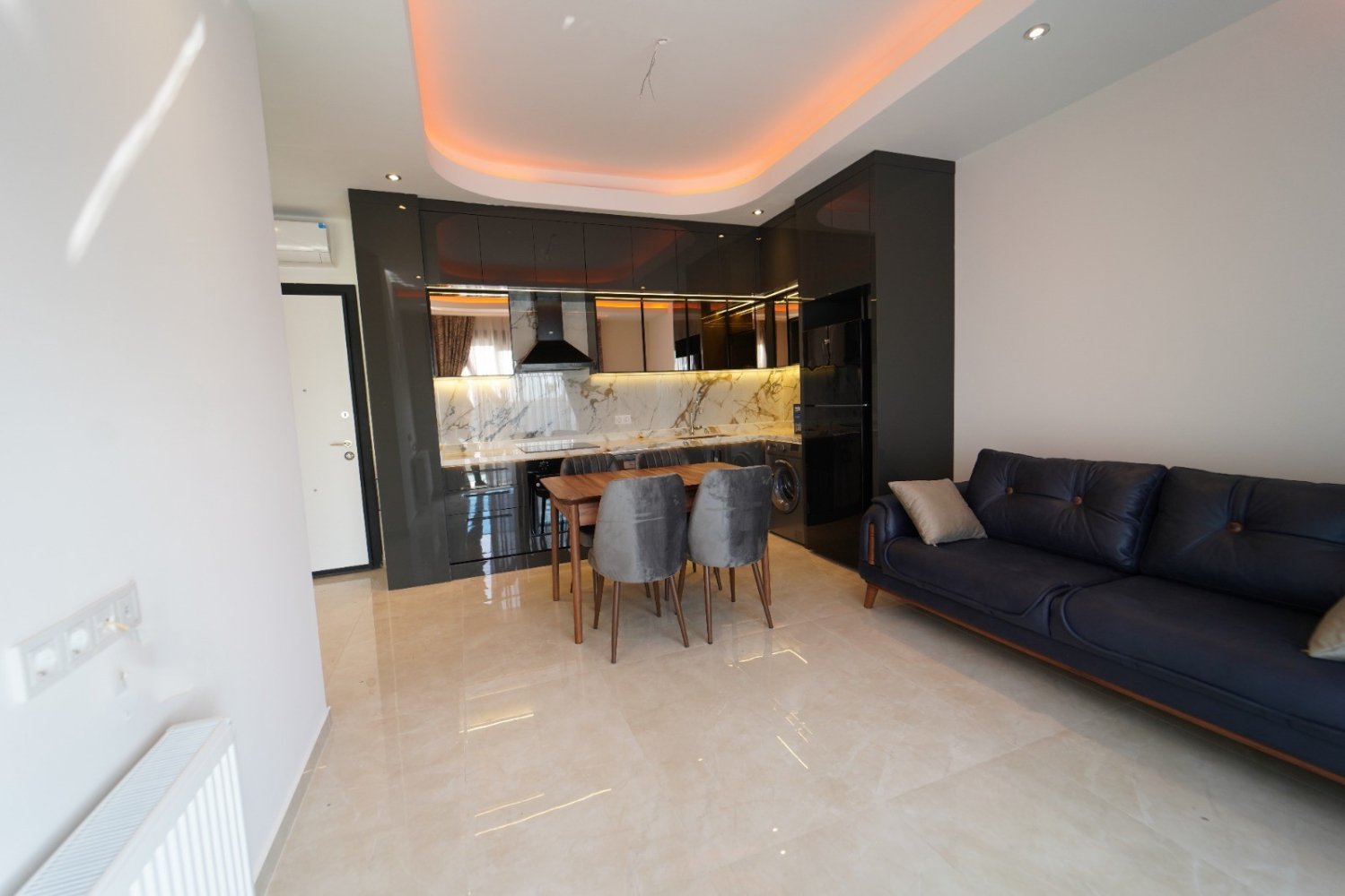 2 rooms Apartment in Alanya, Turkey No. 27943