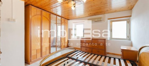 5 bedrooms House in Fregona, Italy No. 336782 10