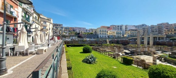 2 rooms Apartment in Pozzuoli, Italy No. 195498 14