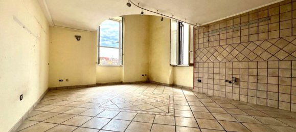 2 rooms Apartment in Pozzuoli, Italy No. 195498 3