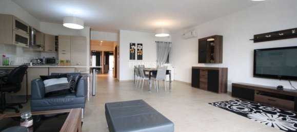 2 bedrooms Apartment in Sliema, Malta No. 3881 9