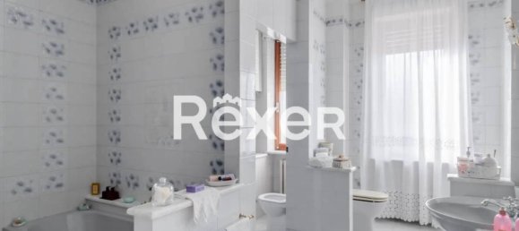 3 bedrooms Apartment in Nichelino, Italy No. 376241 12