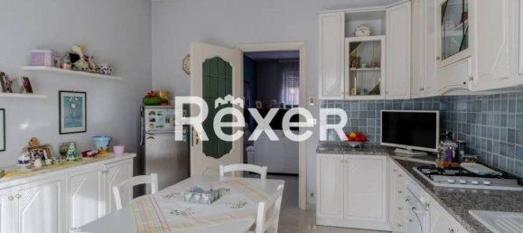3 bedrooms Apartment in Nichelino, Italy No. 376241 5