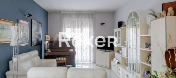 3 bedrooms Apartment in Nichelino, Italy No. 376241 7