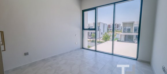 4 bedrooms Townhouse in Dubai Land, UAE No. 33334 14