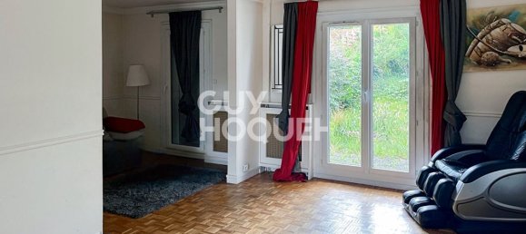 Casa de 3 dormitorios en Franconville, France No. 178713 3