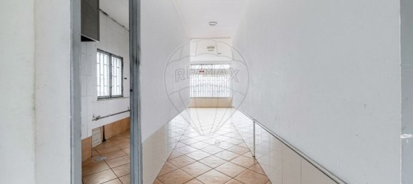 139m² Commercial property in Vila Nova de Famalicao, Portugal No. 28677 5