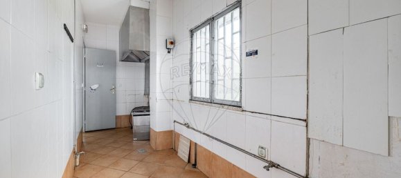 139m² Commercial property in Vila Nova de Famalicao, Portugal No. 28677 6
