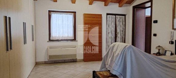 Edifício de 5 divisões em Caravaggio, Italy N.º 272724 18