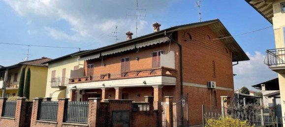 Квартира с 3 комнатами в Тренцано, Италия № 24257 3