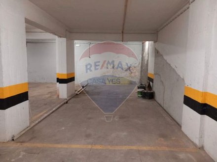  مرآب في Portimao, Portugal 31متر مربع رقم 41817