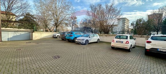 2 rooms Apartment in Parma, Italy No. 58523 19