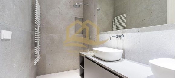 2 bedrooms Apartment in Ciutat Vella, Spain No. 34002 25