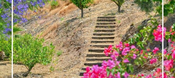 3 bedrooms House in Competa, Spain No. 160122 5