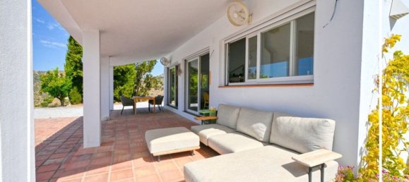 3 bedrooms House in Competa, Spain No. 160122 4