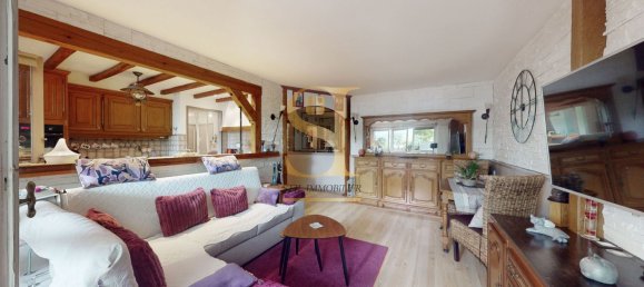 3 bedrooms Apartment in Evry, France No. 296525 2