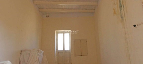 3 bedrooms Farm in Lija, Malta No. 199 12