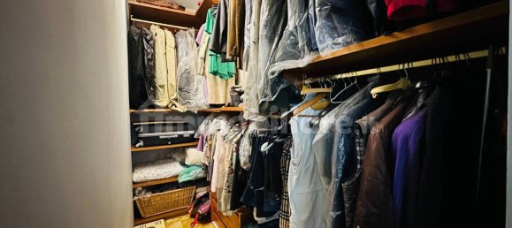 3 bedrooms Apartment in Florence, Italy No. 375711 32