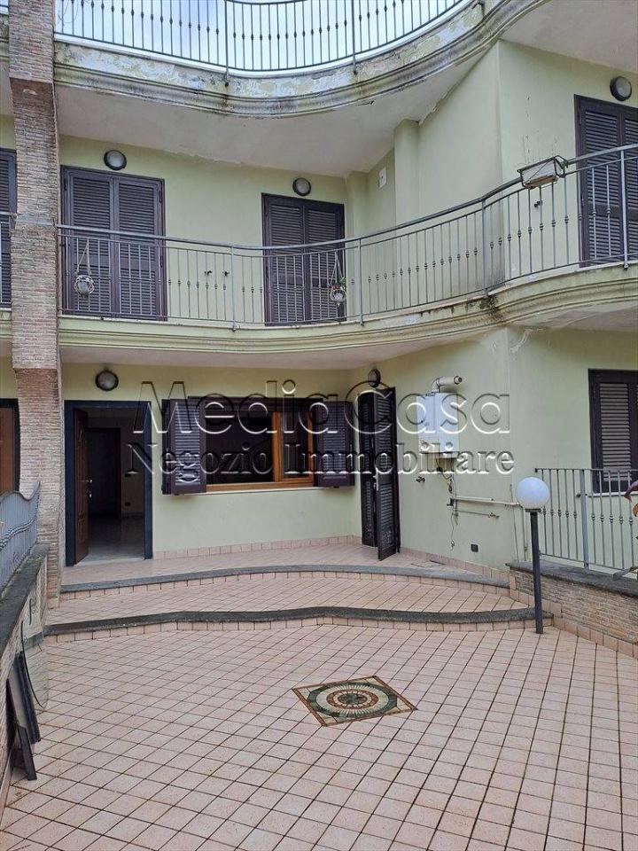 4 rooms Villa in Casaluce, Italy No. 103265