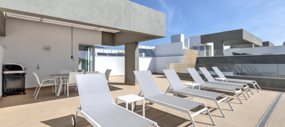 3 chambres Penthouse à Marbella, Spain No. 35490 23