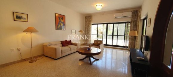 Apartamento de 2 dormitorios en Saint Julian's, Malta No. 7370 6