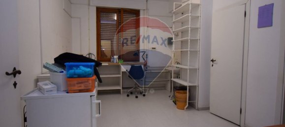 4 chambres Appartement à Livorno, Italy No. 362022 9