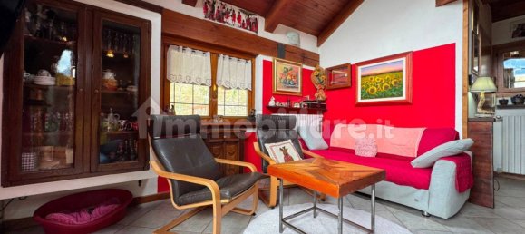 Квартира с 3 спальнями в Бардонеккья, Италия № 305535 2