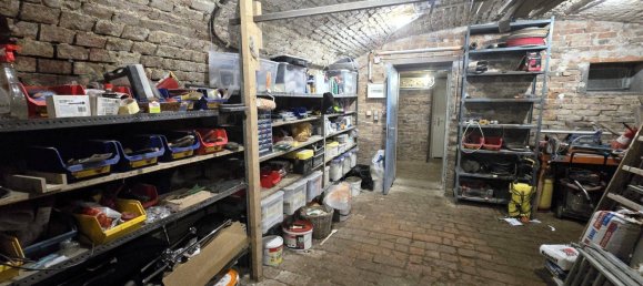 Lagerhaus in Wien, Austria, Nr. 240466 3