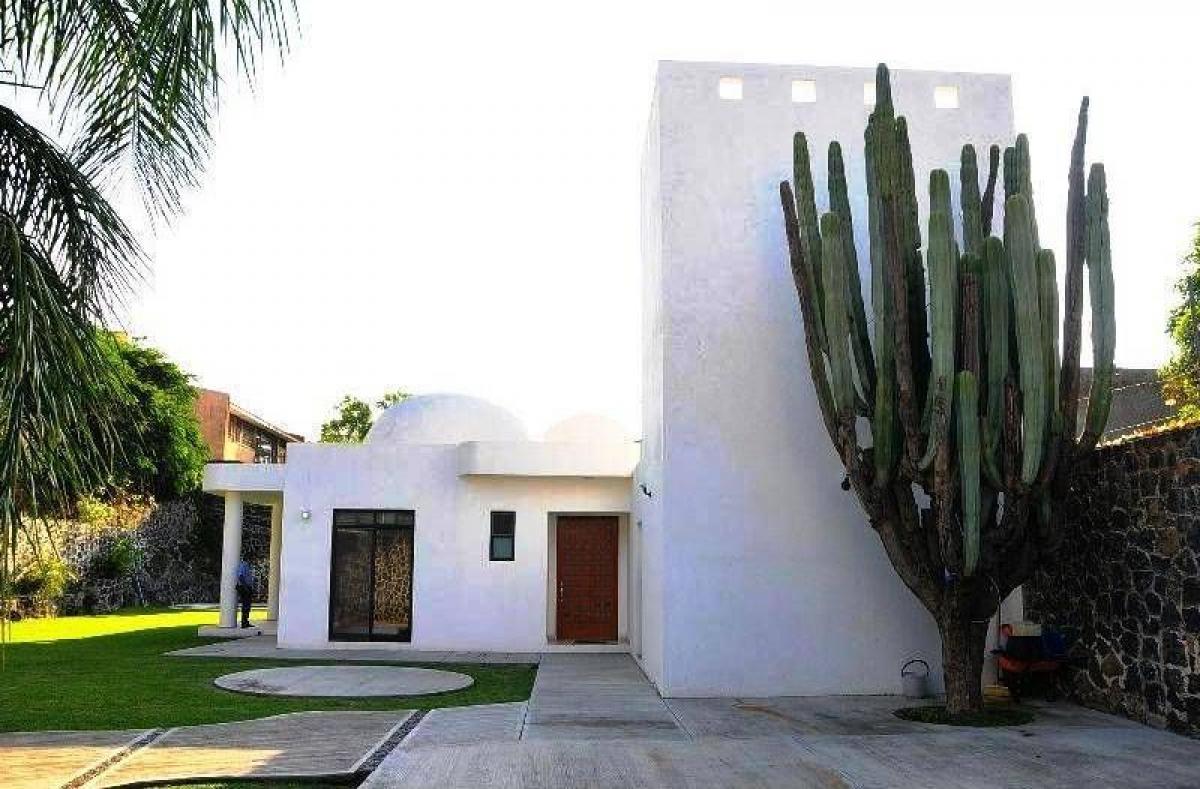 4 bedrooms House in Jiutepec, Mexico No. 181130