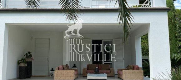 5 bedrooms Villa in Forte dei Marmi, Italy No. 104595 10