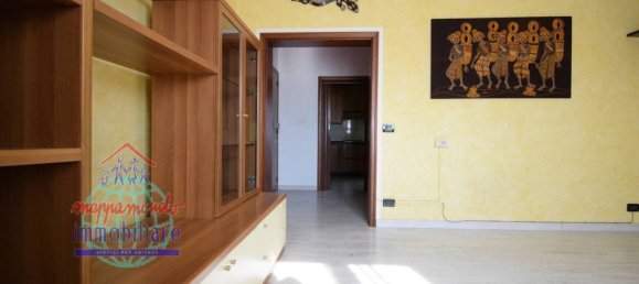 2 bedrooms Apartment in Cento, Italy No. 302097 3