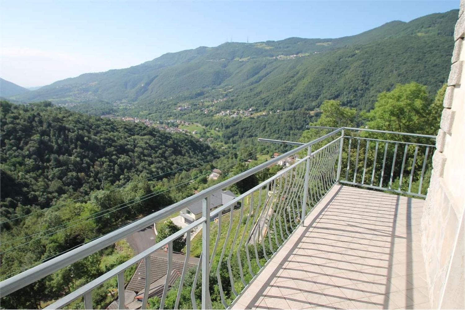 Apartamento de 4 dormitorios en Rota d'Imagna, Italy No. 380796