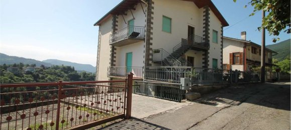 Apartamento de 4 dormitorios en Rota d'Imagna, Italy No. 380796 2