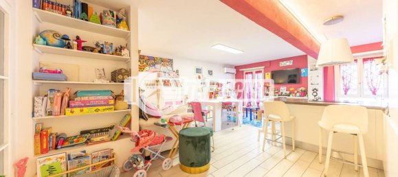 1 bedroom Apartment in Rome, Italy No. 267852 2