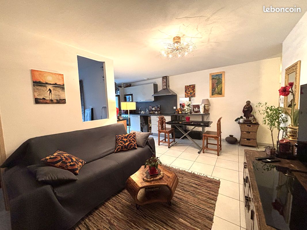 Квартира с 1 спальней в Бассан, Франция № 206110