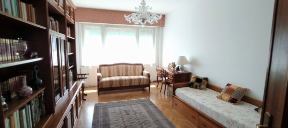 4 rooms Apartment in Savona, Italy No. 73652 5
