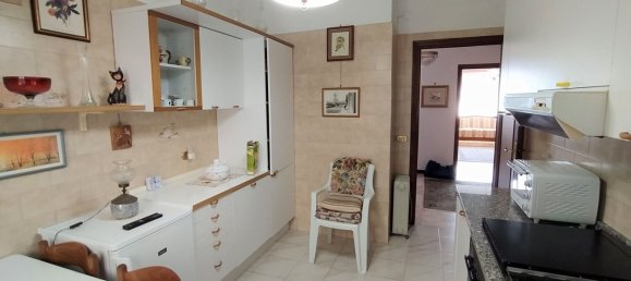 4 rooms Apartment in Savona, Italy No. 73652 8