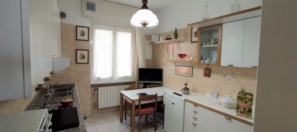 4 rooms Apartment in Savona, Italy No. 73652 7