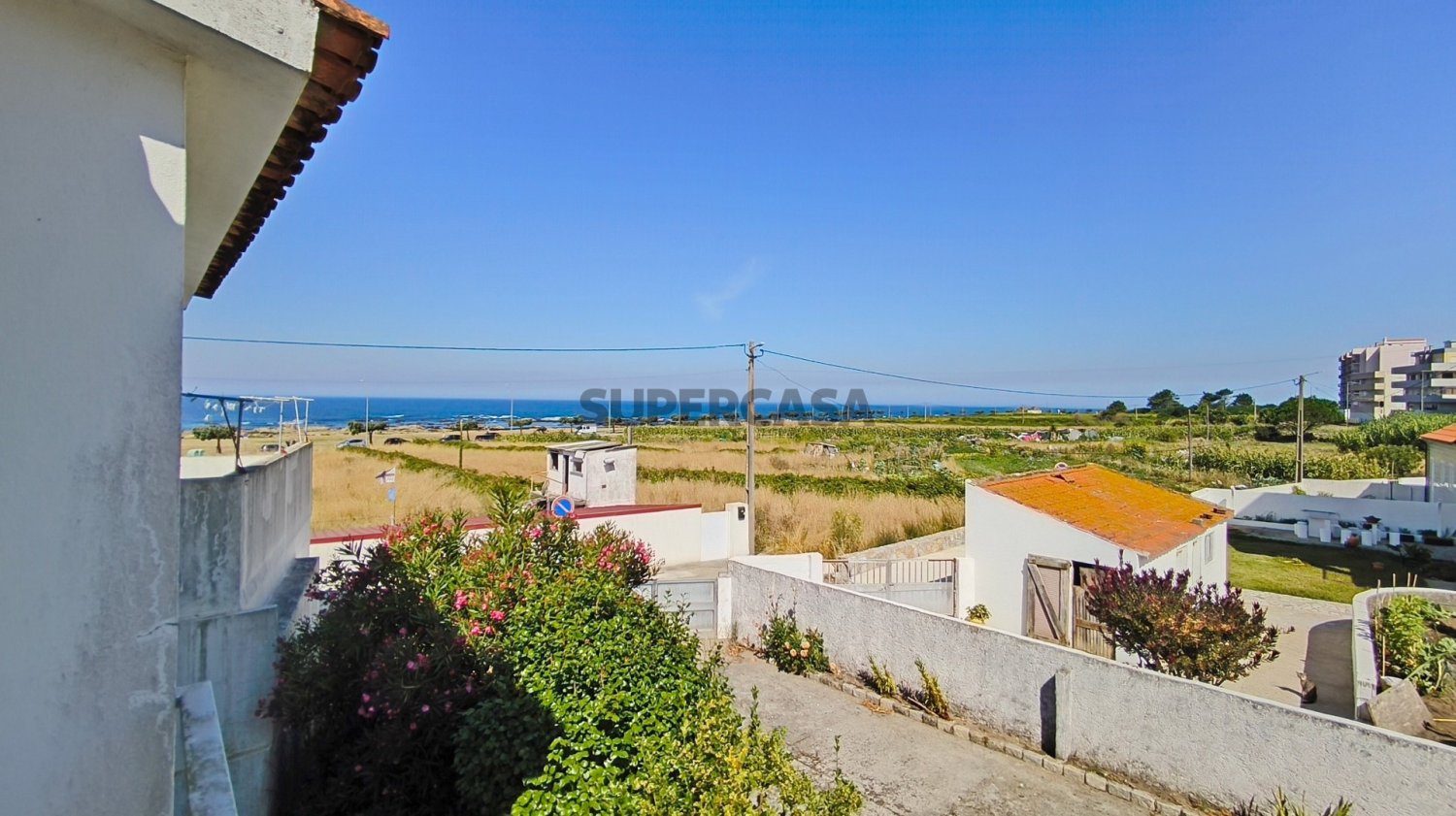 Casa de 6 dormitorios en Caminha, Portugal No. 244990