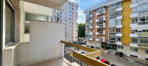 Apartamento de 2 dormitorios en Oeiras, Portugal No. 347158 13